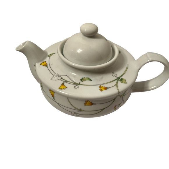 Prelude by Toscany Collection Porcelain Floral Design Teapot - Picture 3 of 5